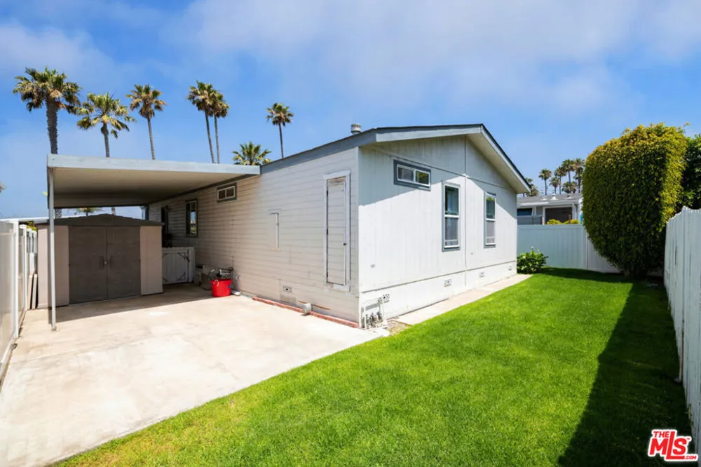 29500 Heathercliff Rd. #3 Malibu, CA 90265