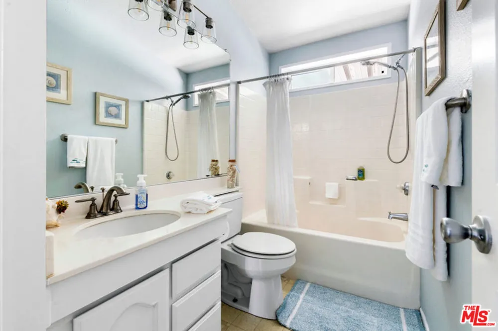 29500 Heathercliff Rd. #3 Malibu, CA 90265