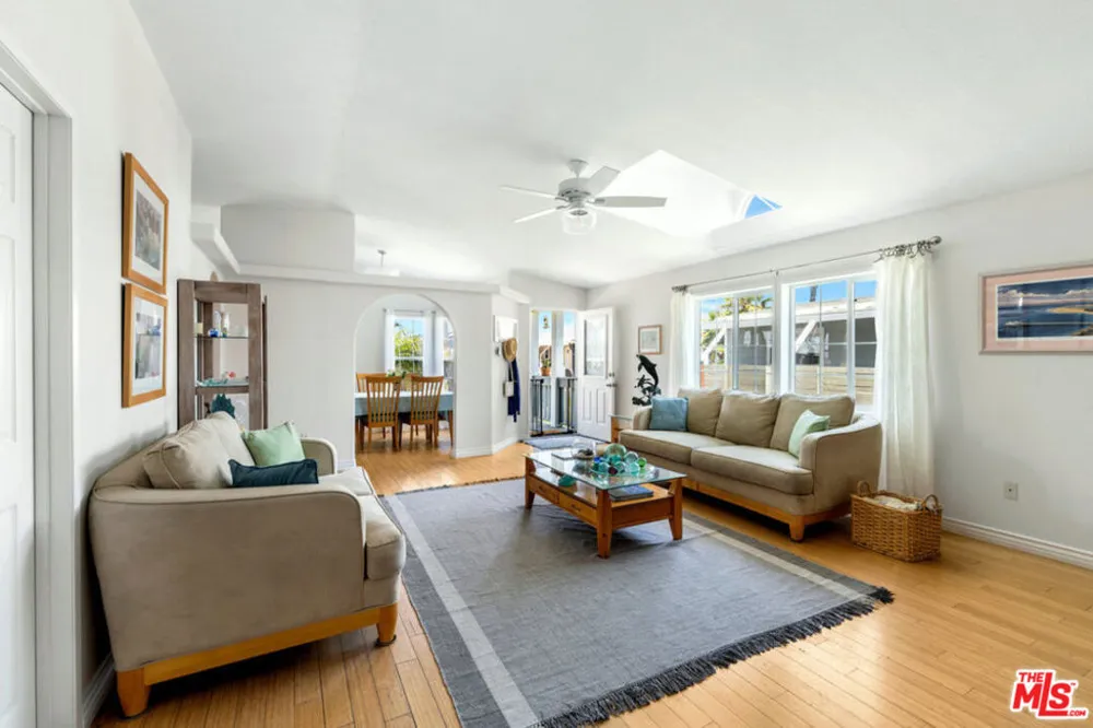 29500 Heathercliff Rd. #3 Malibu, CA 90265