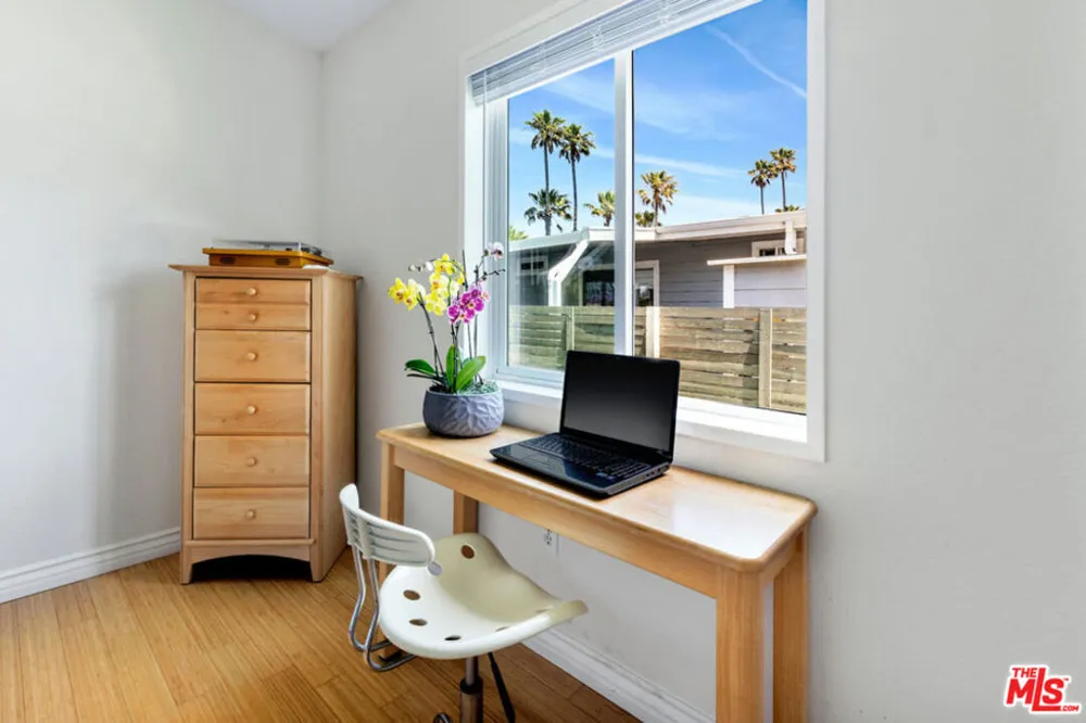 29500 Heathercliff Rd. #3 Malibu, CA 90265