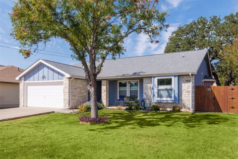 1712 Creek Bend Circle