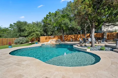 112 Los Altos Drive