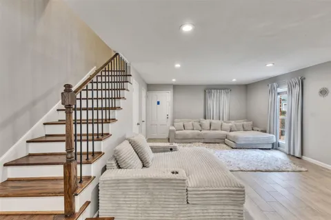 2513 Marilee Lane