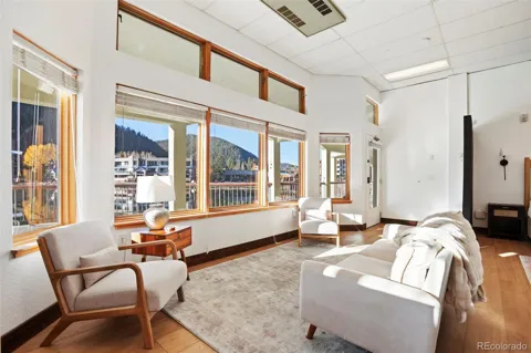 22174 US Highway 6 #8