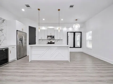 8665 Duane Street #A