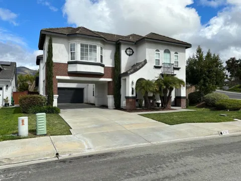 2721 Point Ct
