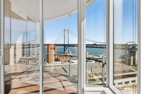 338 Main Street #16E