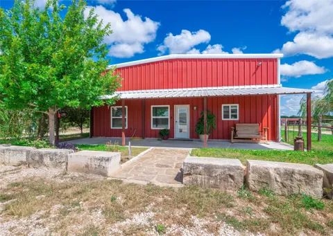1301 County Rd 228