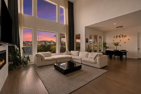 920 Trevi Fontana Dr