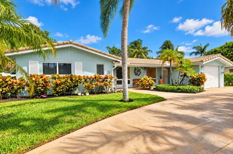 721 West Camino Real