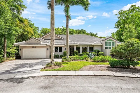 3010 Hampton Circle