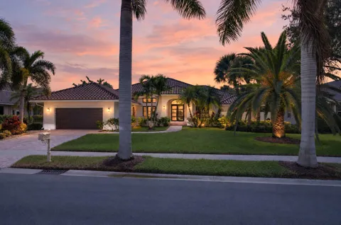 332 Palm Boulevard