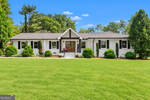 4018 N Arnold Mill RD