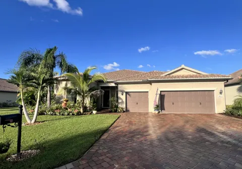 4613 SW Scrub Pine Terrace