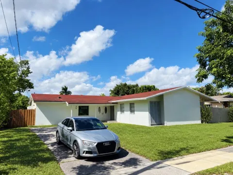 19762 Bel Aire Drive