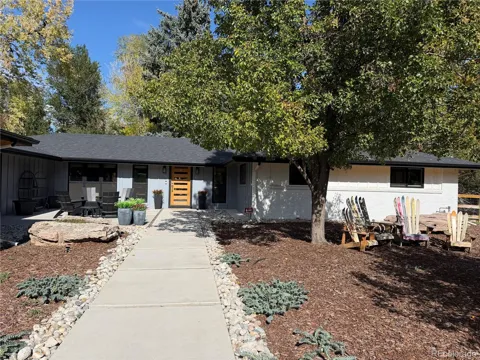4677 W Wagon Trail Road