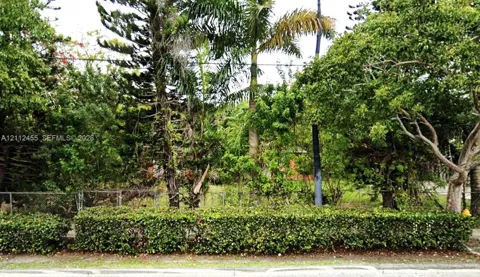 330 NW 127th Ave