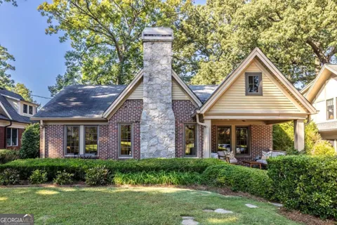 500 Emory CIR NE