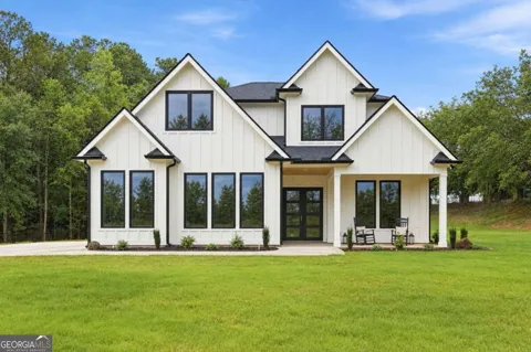 2466 Meredith DR