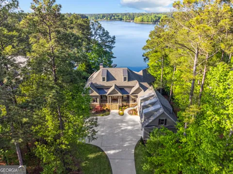 1230 Lake Club DR