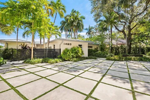 1420 PONCE DE LEON DRIVE