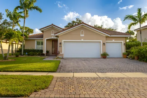 9340 Silent Oak Circle