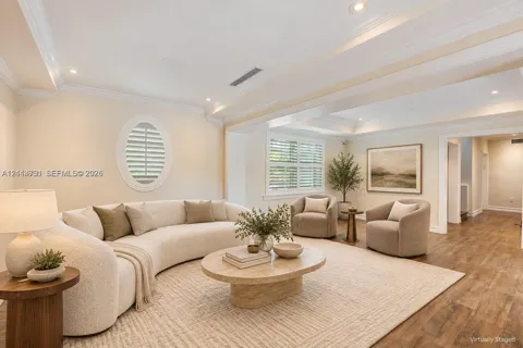 4531 Bay Rd