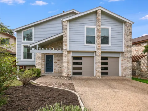 9202 Knoll Crest Loop