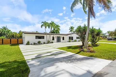 14421 SW 85th Ave