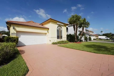 9080 Villa Portofino Circle