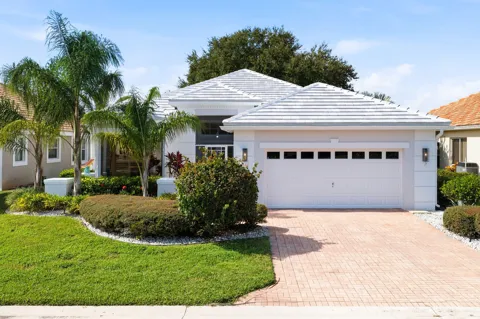 7954 SE Hempstead Circle
