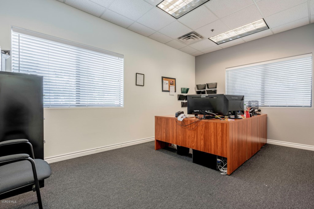235 Quail Court Santa Paula, CA 93060