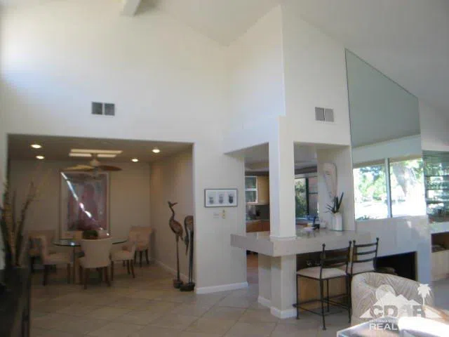 293 Serena Drive Palm Desert, CA 92260