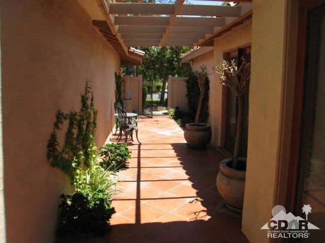 293 Serena Drive Palm Desert, CA 92260