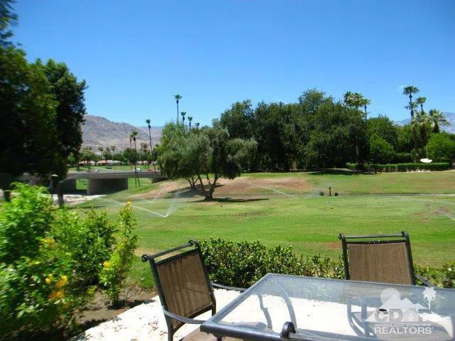 293 Serena Drive Palm Desert, CA 92260