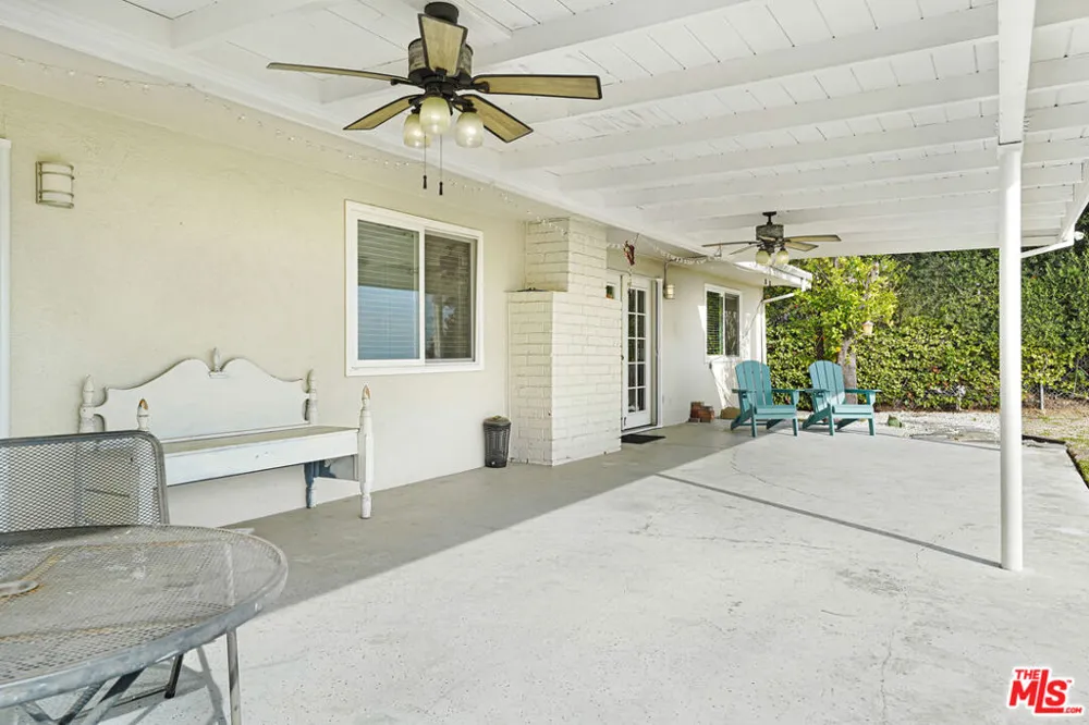 24648 Eilat Street Woodland Hills, CA 91367