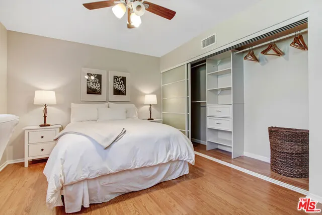 24648 Eilat Street Woodland Hills, CA 91367