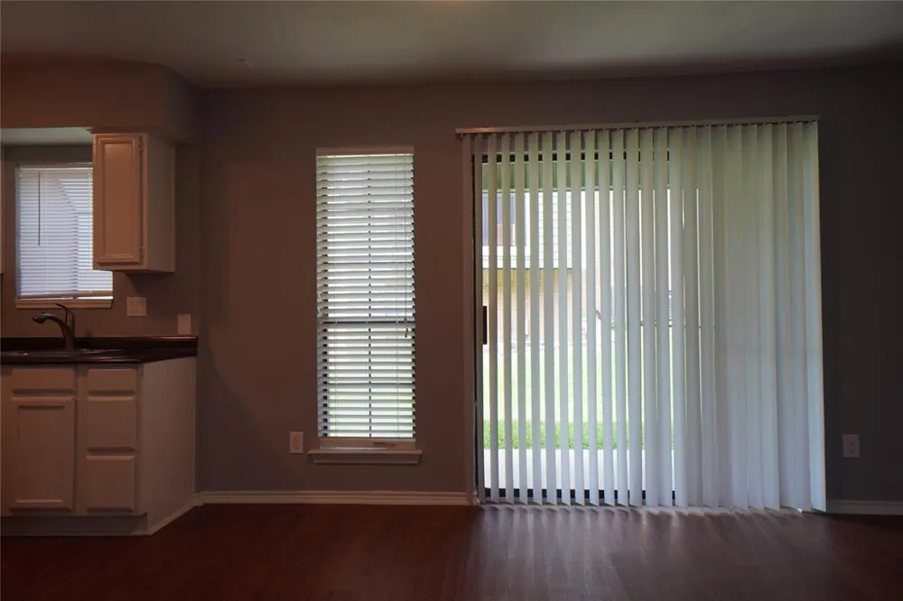 5805 Lake Hubbard Parkway #203 Garland, TX 75043
