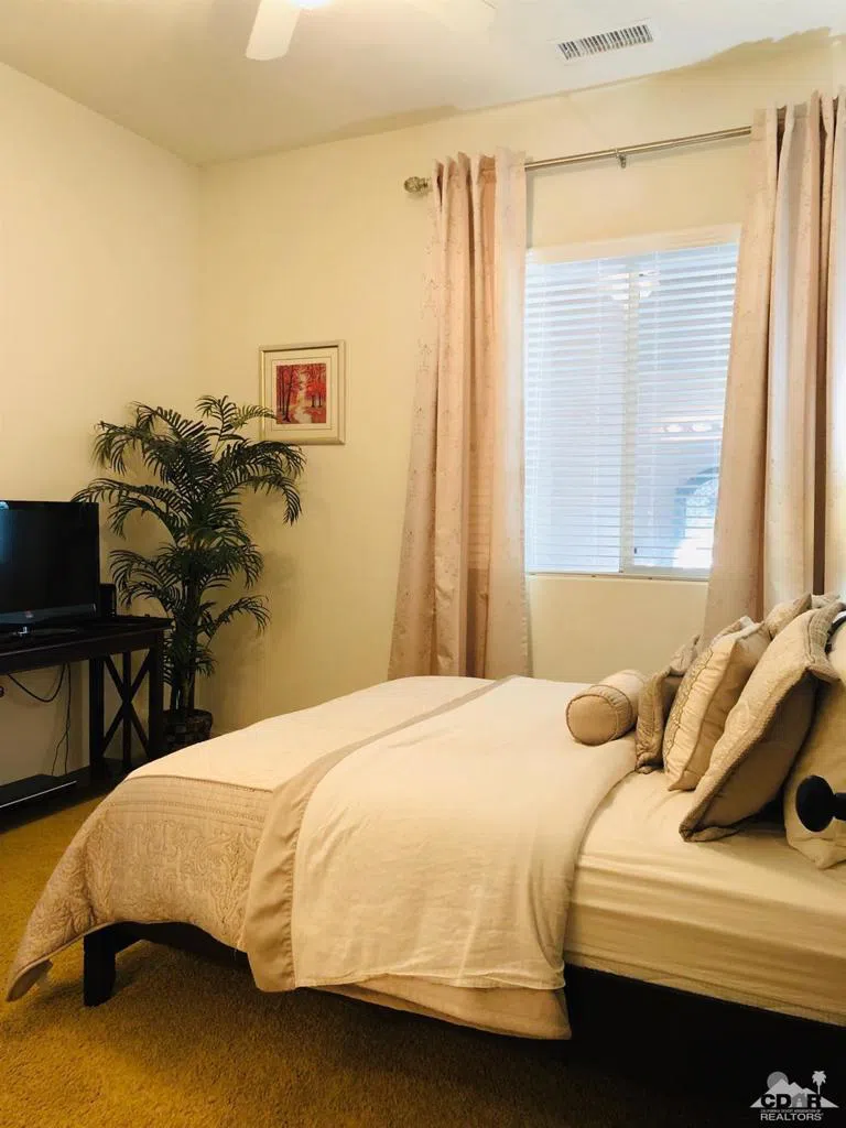 49535 Redford Way Indio, CA 92201