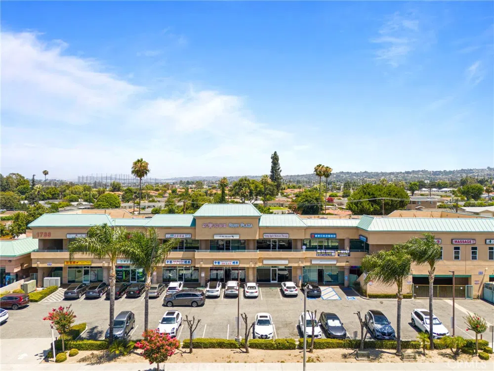 1788 Sierra Leone Avenue #211 Rowland Heights, CA 91748