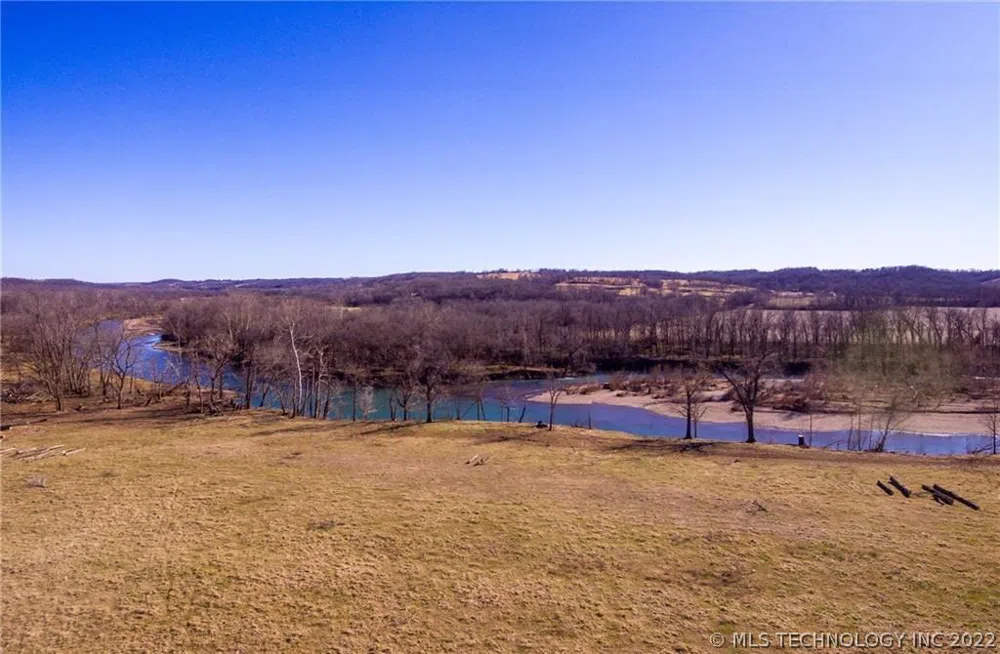 S 608 ROAD Watts, OK 74964