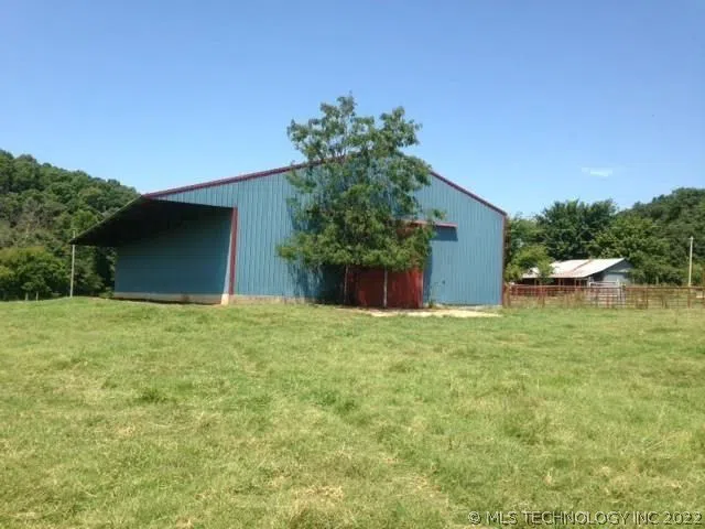S 608 ROAD Watts, OK 74964