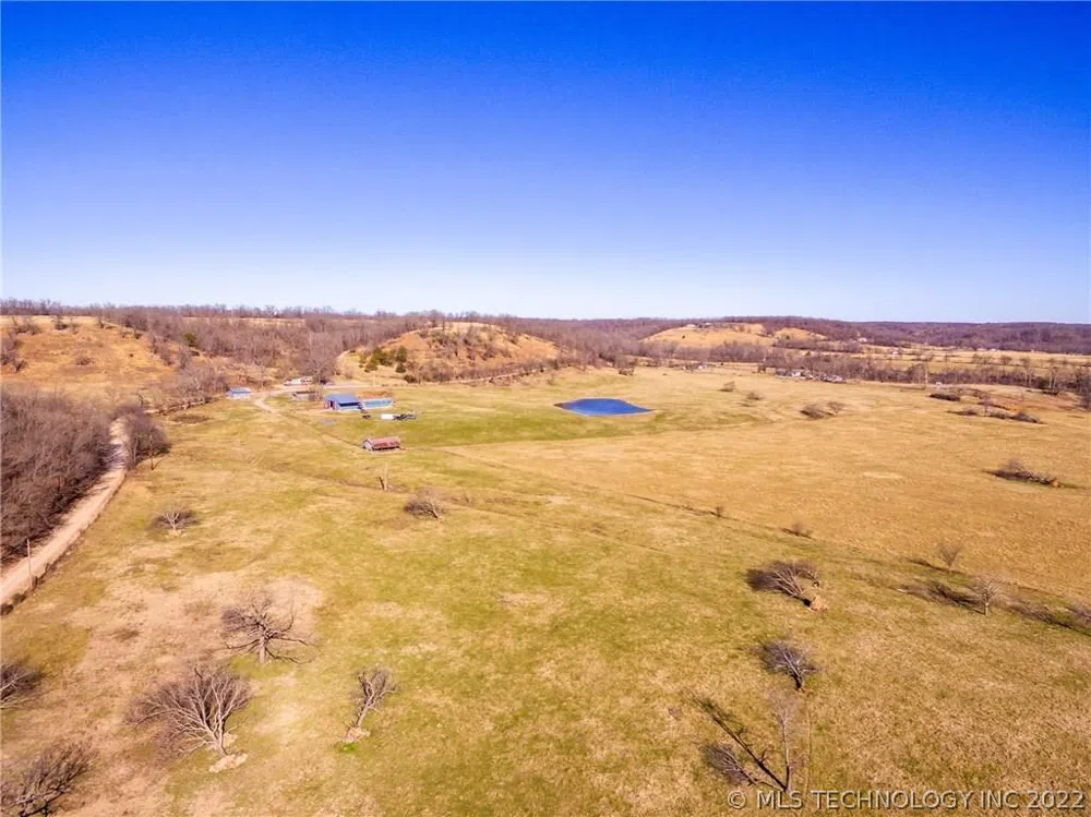 S 608 ROAD Watts, OK 74964