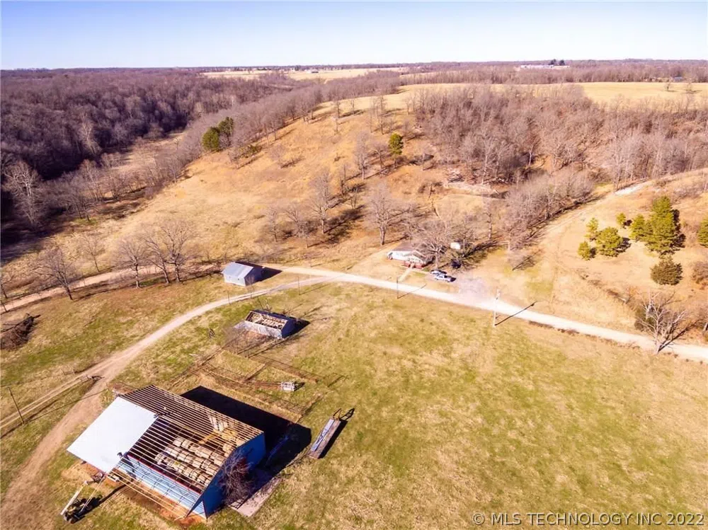 S 608 ROAD Watts, OK 74964