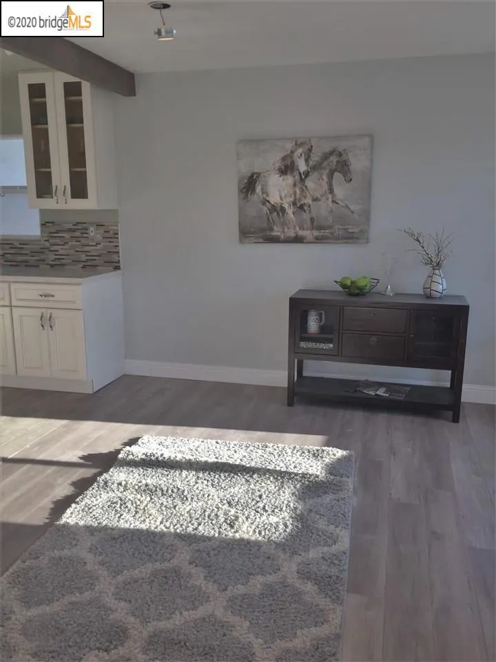7510 7510 Rudsdale Street Oakland, CA 94621