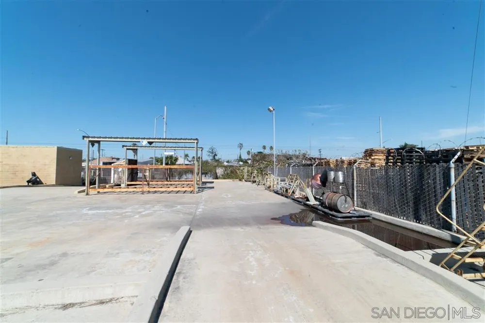 2929 Commercial St San Diego, CA 92113