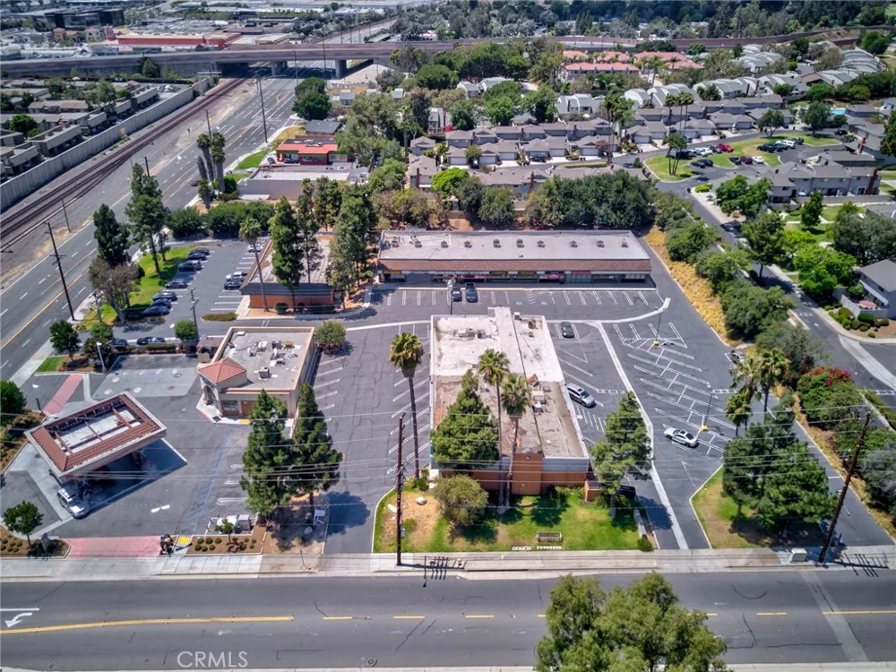 6821 Fairlynn Boulevard Yorba Linda, CA 92886