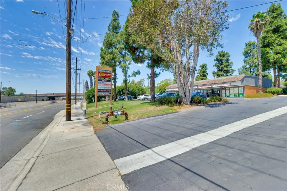 6821 Fairlynn Boulevard Yorba Linda, CA 92886