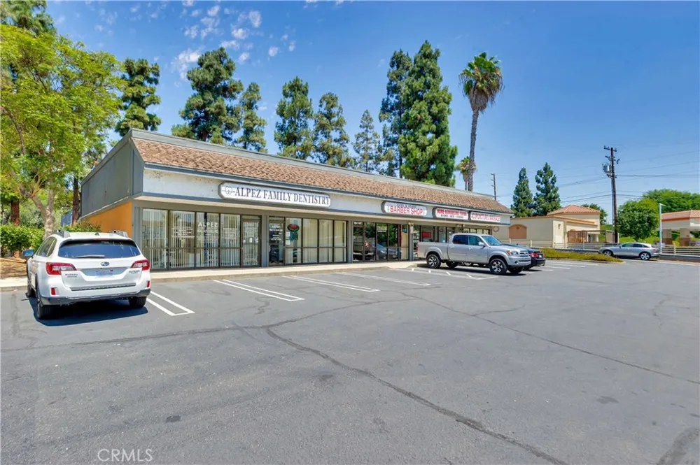 6821 Fairlynn Boulevard Yorba Linda, CA 92886