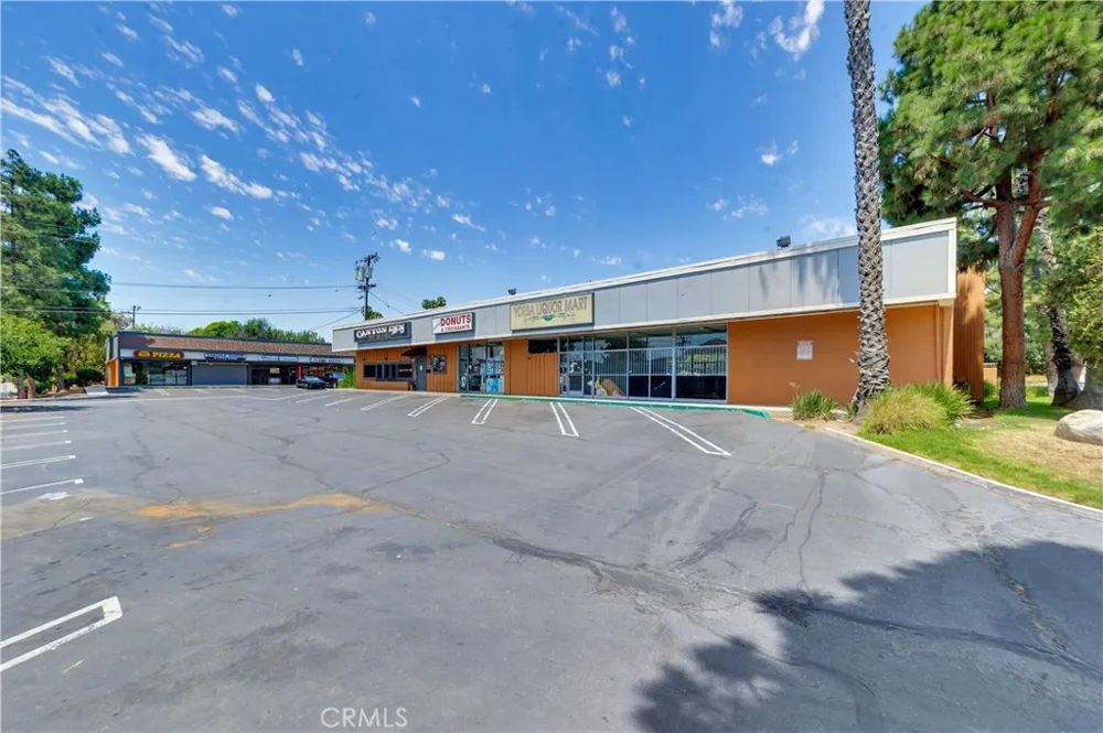 6821 Fairlynn Boulevard Yorba Linda, CA 92886